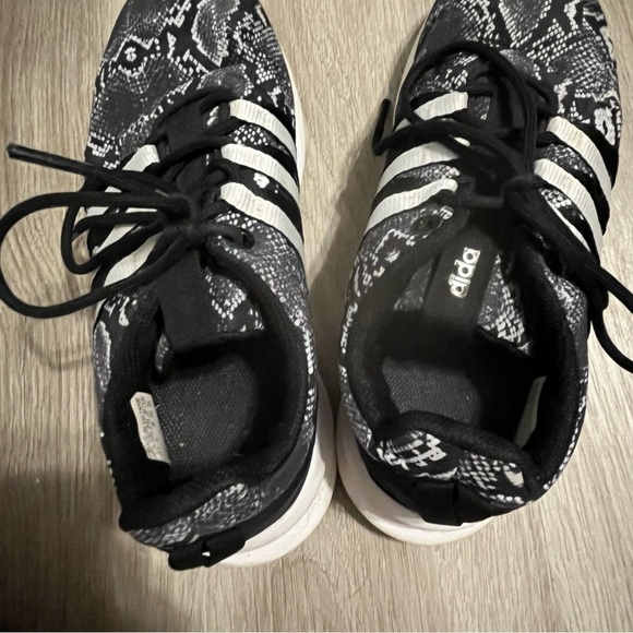 Women's Adidas Black & White Snake Print Patterned Running Shoes - Picture 6 of 11